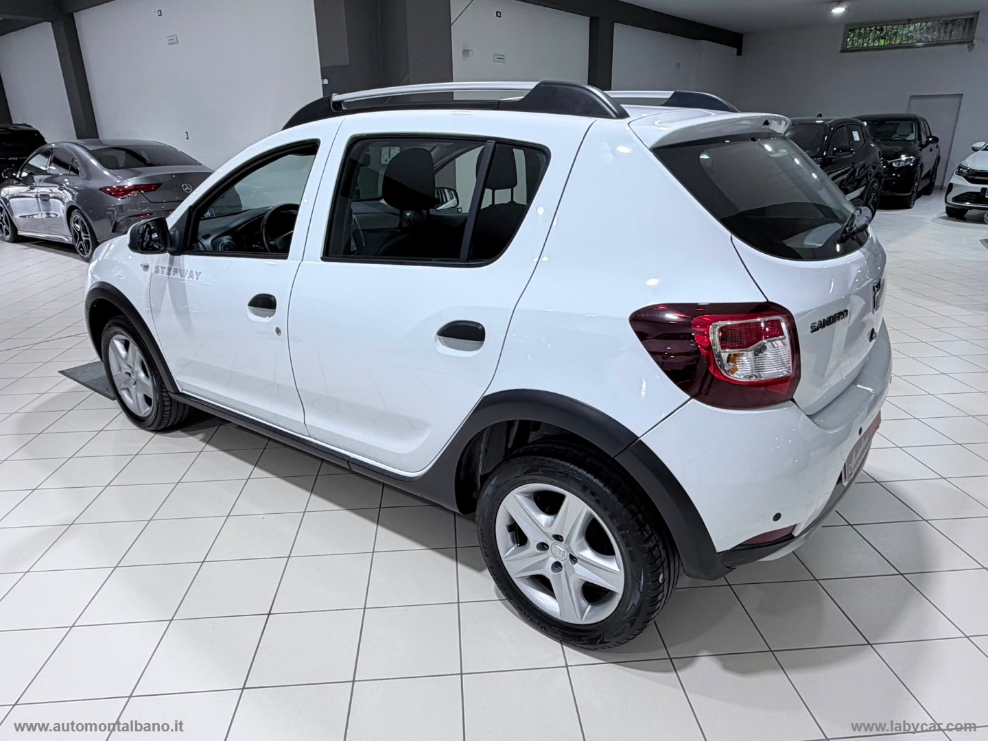 Sandero Stepway 1.5 dCi 8V 90 CV S&S - immagine 5