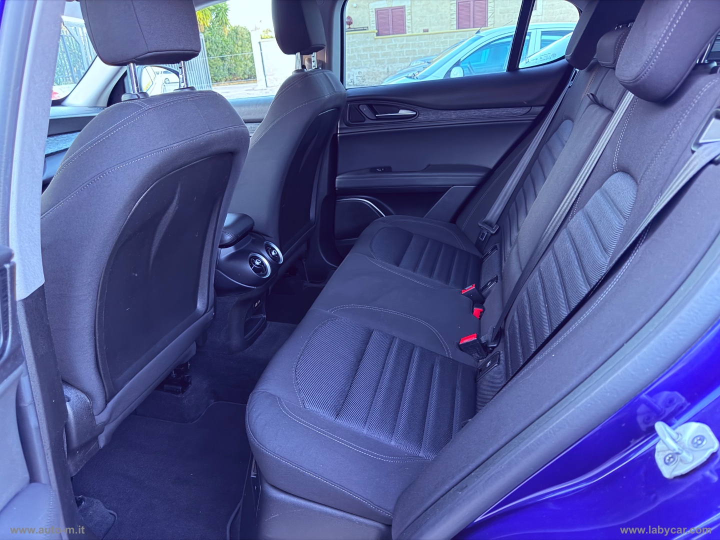 Stelvio 2.2 T.diesel 190 CV AT8 Q4 Bus. - immagine 5
