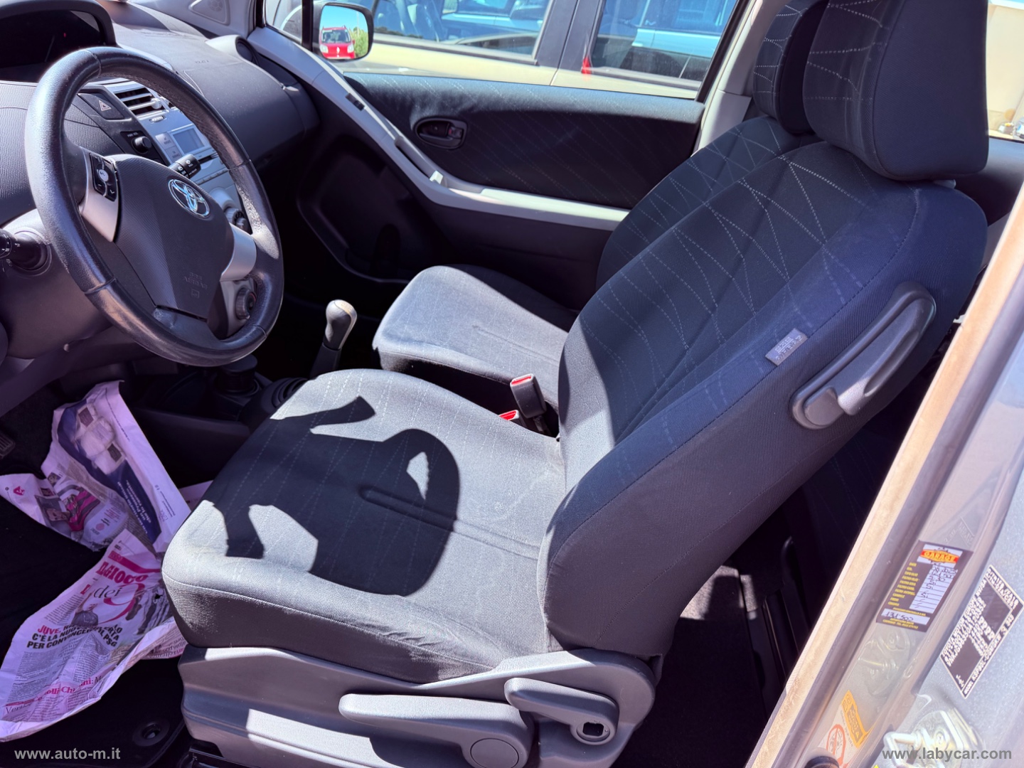 Yaris 1.0 3p. - immagine 5