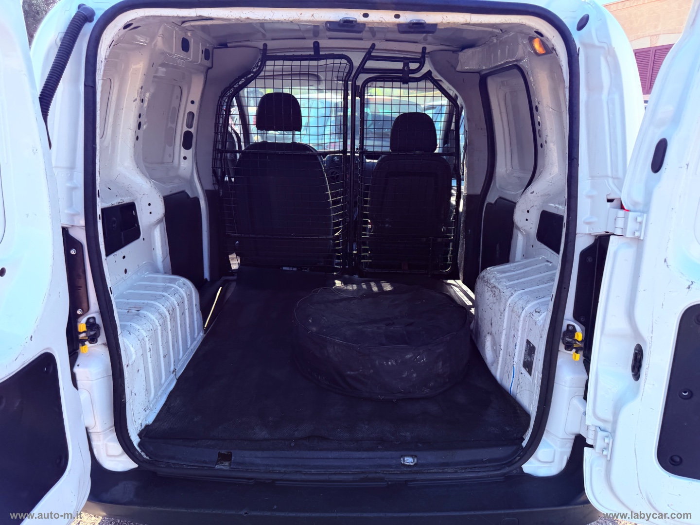 Bipper 1.4 75CV Furgone Comfort - immagine 5