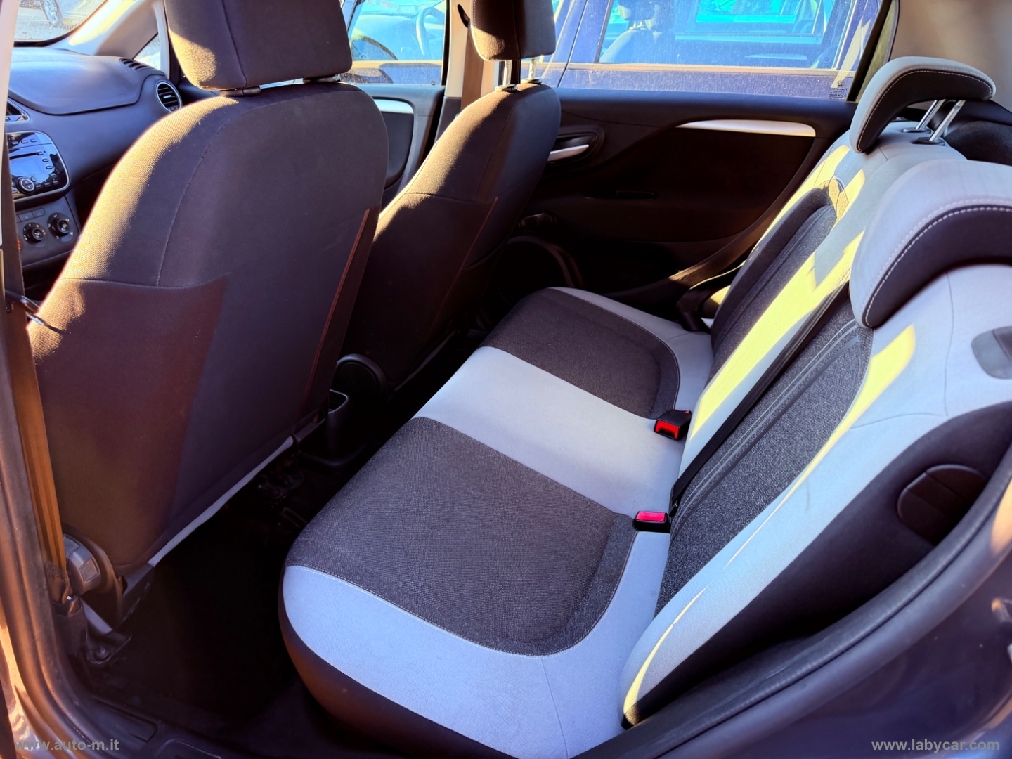 Punto 1.3 MJT II S&S 95 CV 5p. Lounge - immagine 5