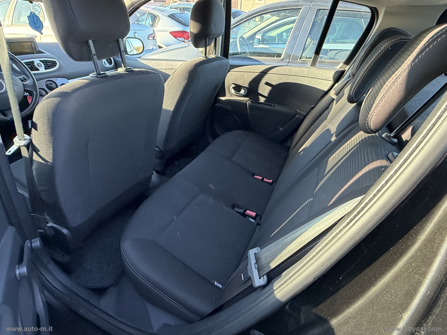 Clio 1.5 dCi 75 CV 5p. Dynamique - immagine 5
