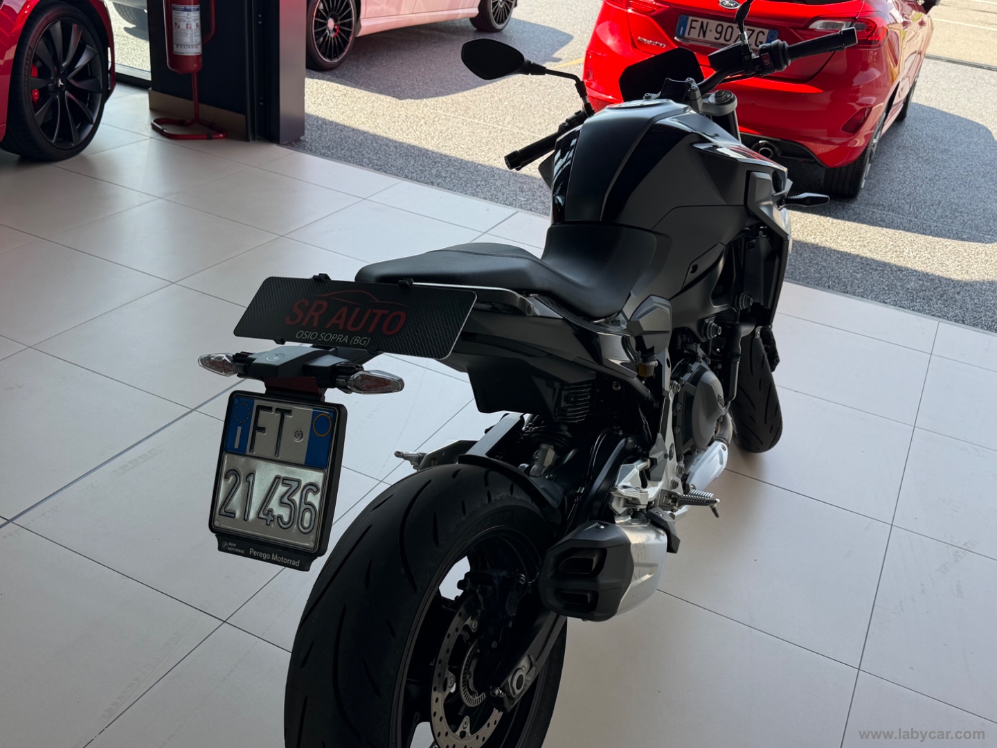 F 900 R - immagine 5