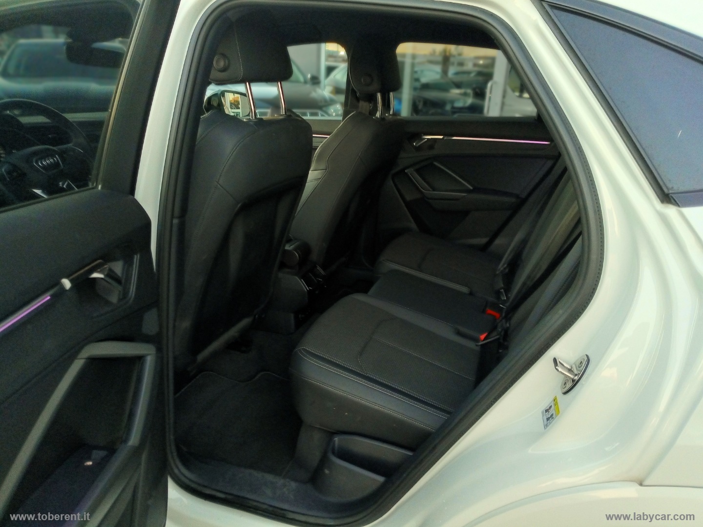 Q3 SPB 35 TDI S tronic Identity Black - immagine 5