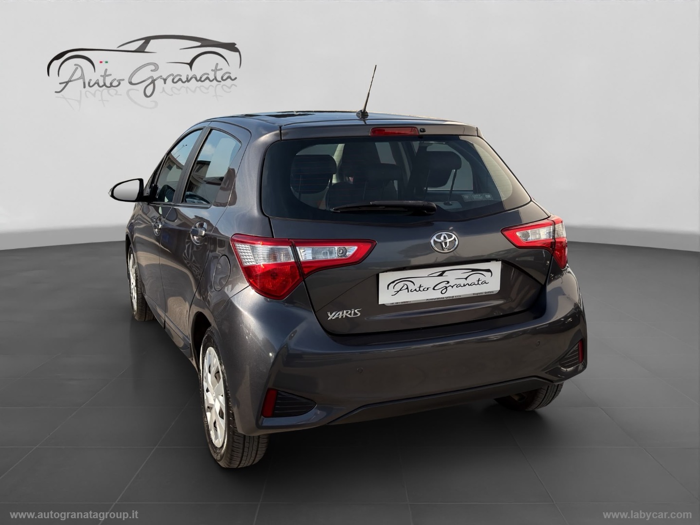 Yaris 1.0 72 CV 5p. Cool BELLA BELLA ! - immagine 5