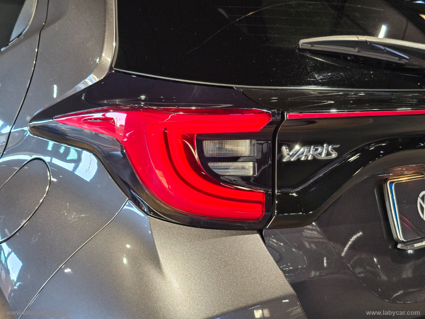 Yaris 1.5 Hybrid 5p. Lounge - immagine 5