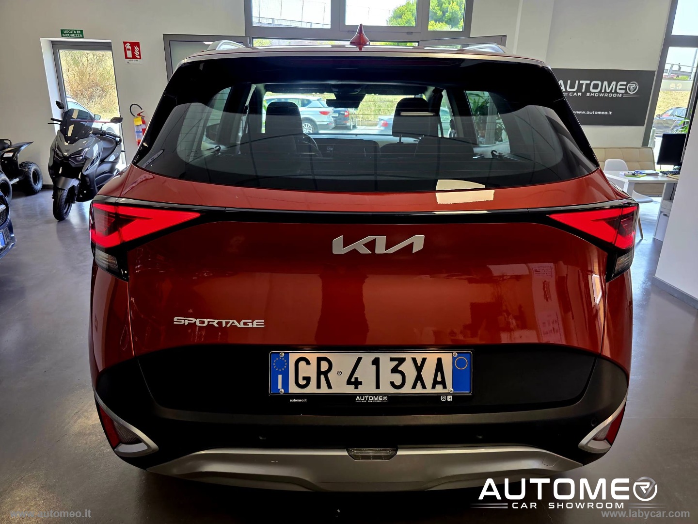 Sportage 1.6 CRDi MHEV DCT Business - immagine 5