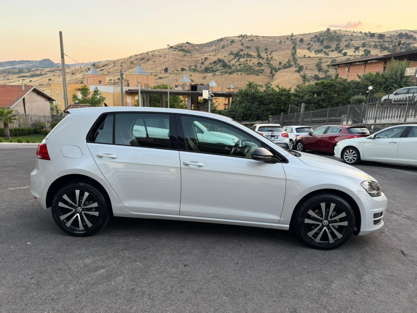Golf 2.0 TDI DSG 5p. Highline BMT - immagine 5