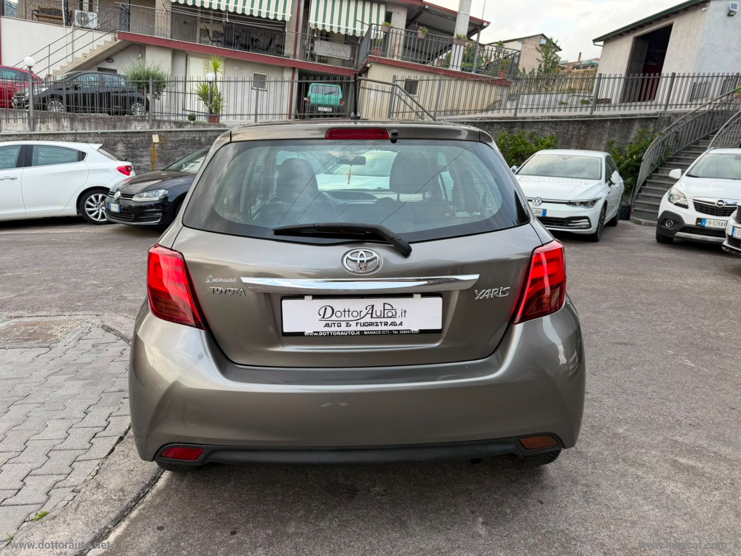 Yaris 1.0 5p. Lounge - immagine 5