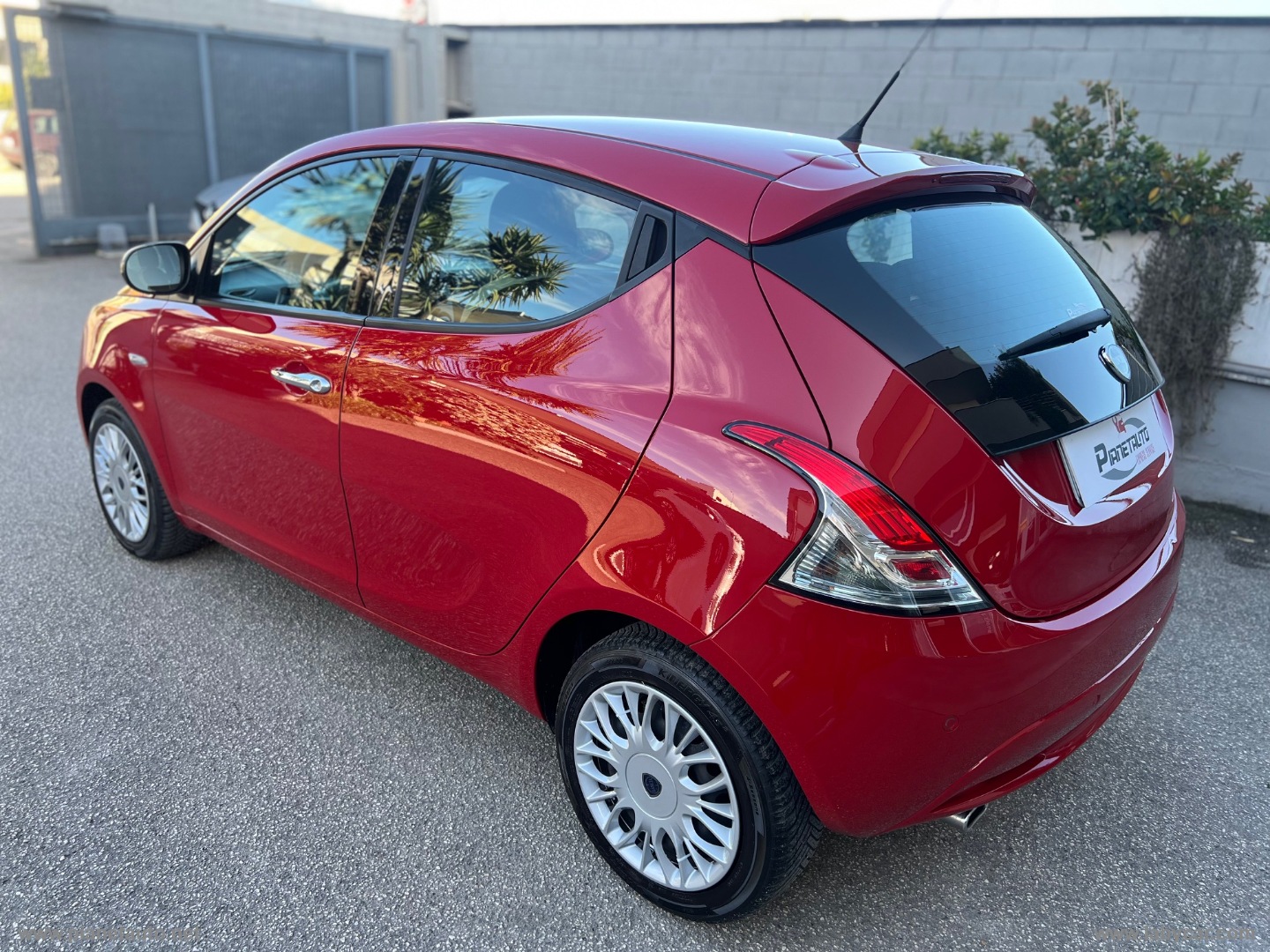Ypsilon 1.3 MJT 95 CV 5p. S&S Gold - immagine 5
