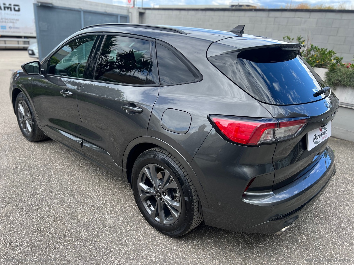 Kuga 1.5 EcoBlue 120 CV 2WD ST-Line - immagine 5