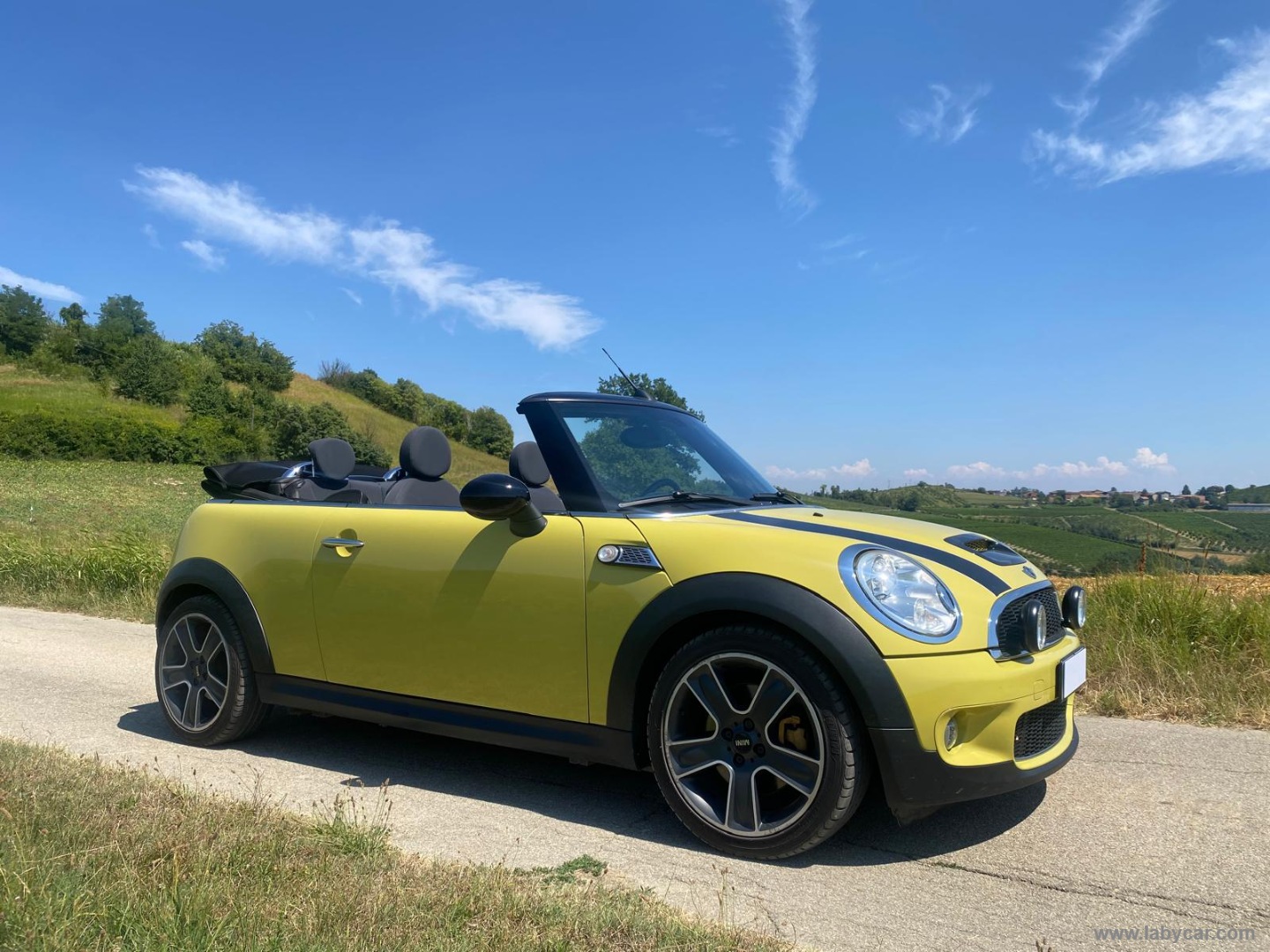 Mini Cooper S Cabrio - immagine 5