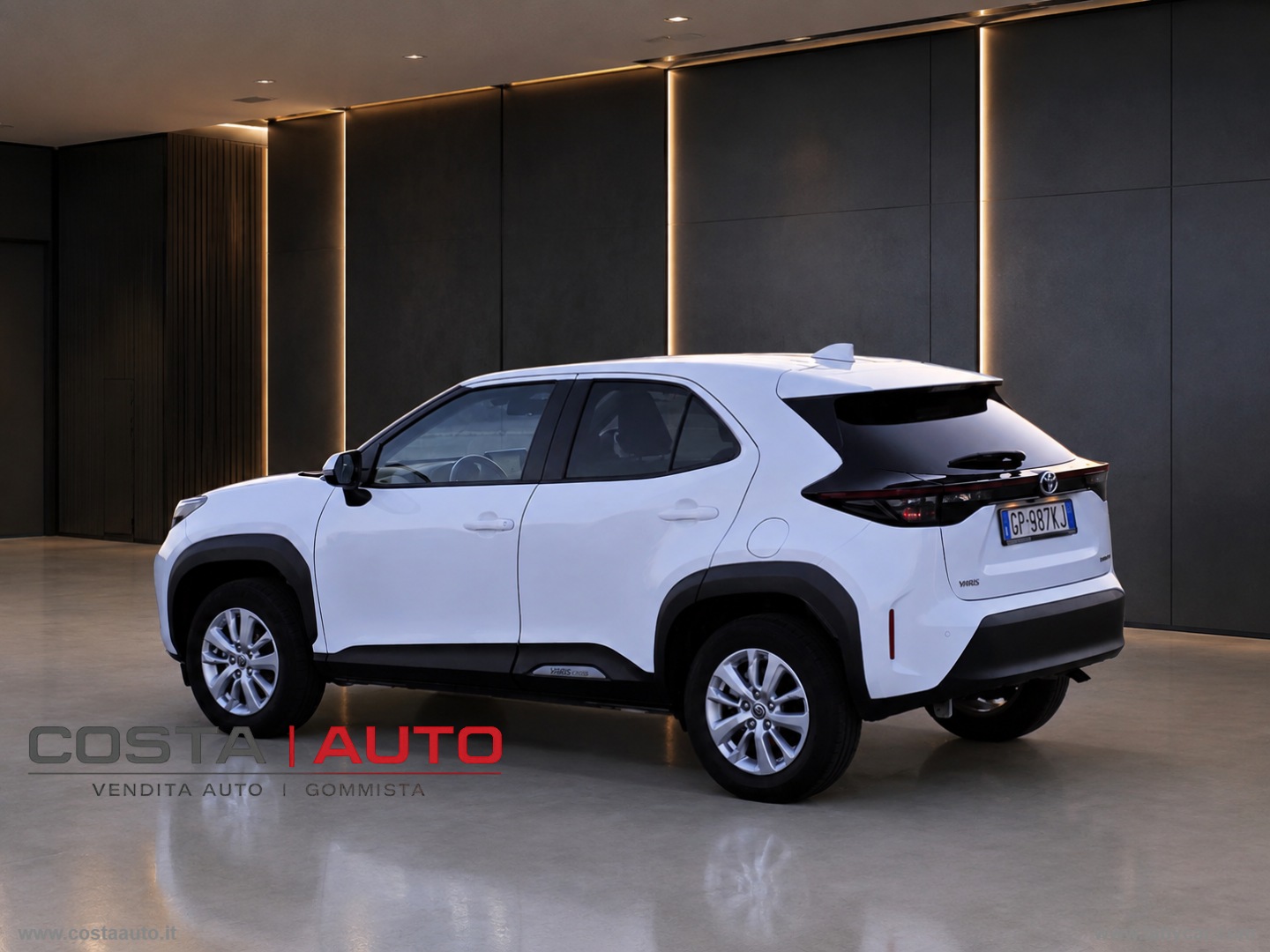 Yaris Cross 1.5 Hybrid 5p. E-CVT Act.Eco - immagine 5