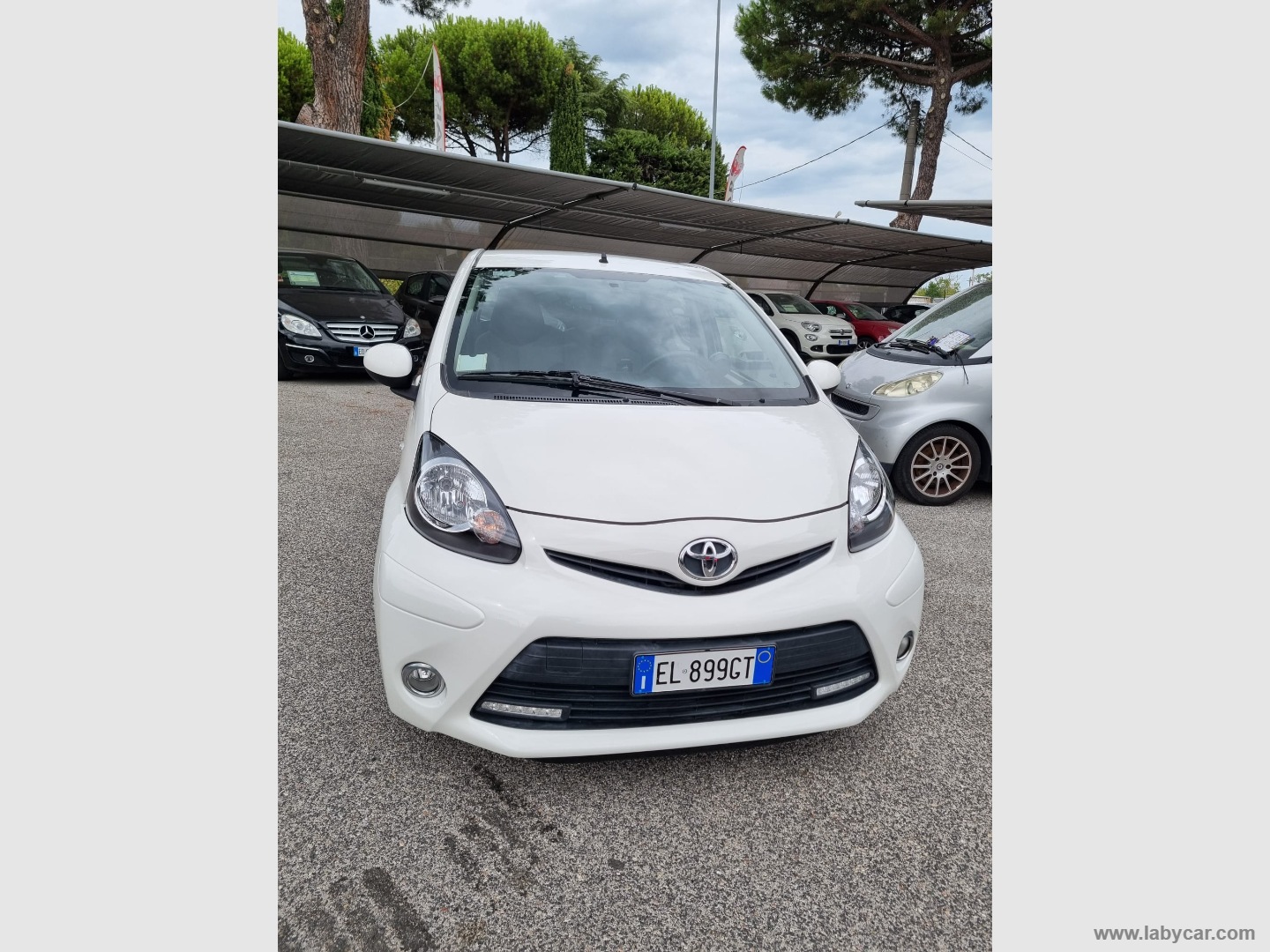 Aygo 1.0 12V VVT-i 5p. Lounge MMT - immagine 5
