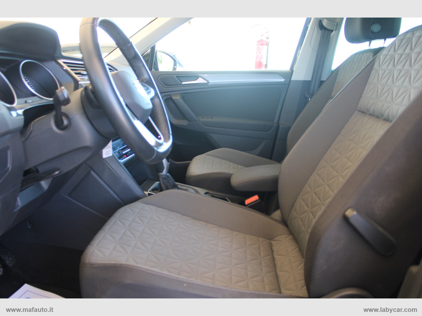 Tiguan 2.0 TDI SCR DSG Life 150 CV - immagine 6