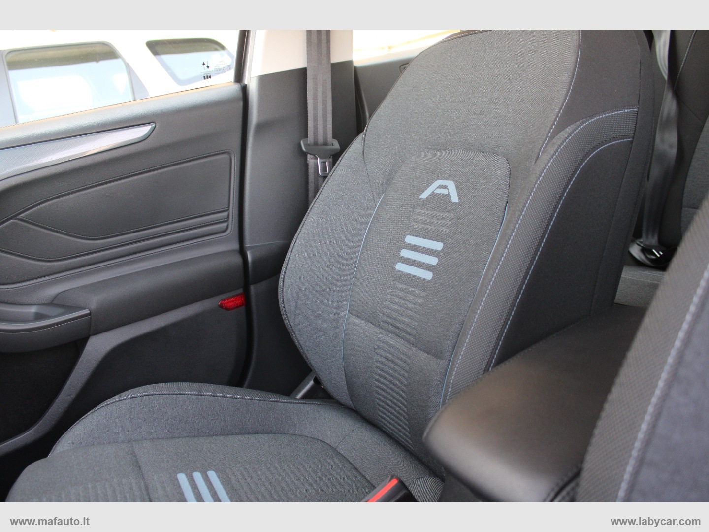 Focus 1.5 EcoBlue aut. SW Active - immagine 6