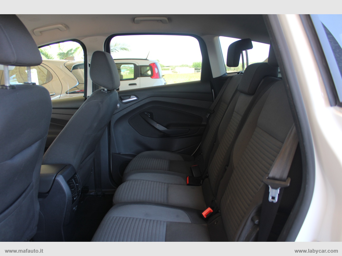C-Max 1.5 TDCi 120 CV S&S TITANIUM - immagine 6