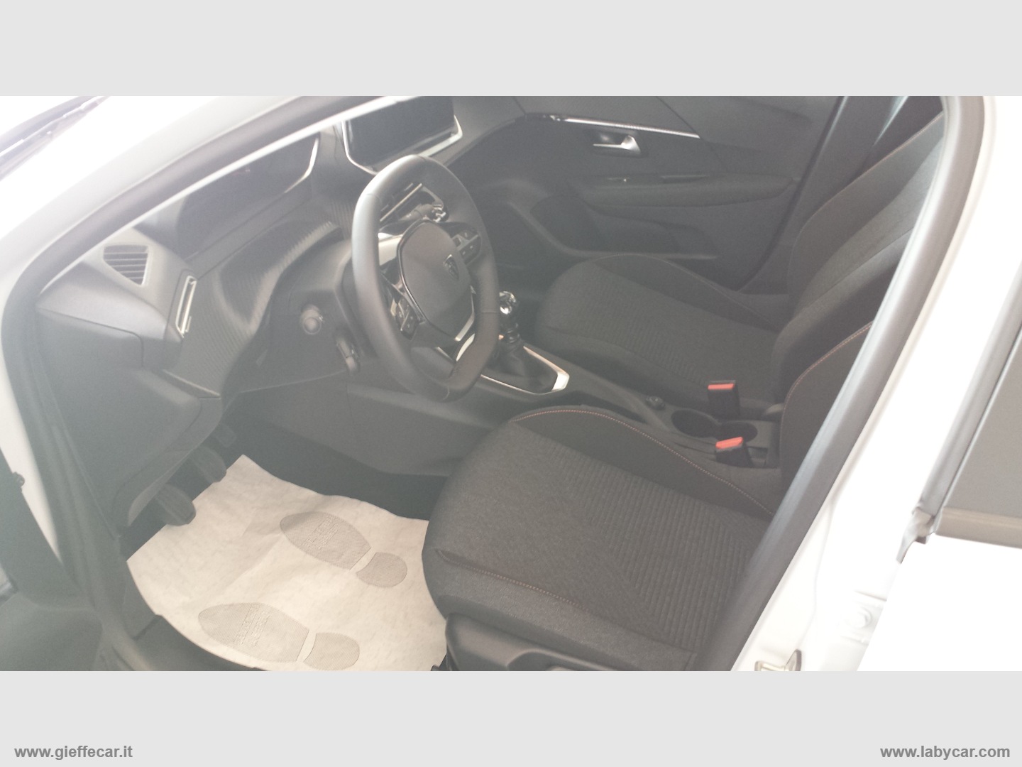 208 Turbo 100 CV 5p. Style - immagine 6
