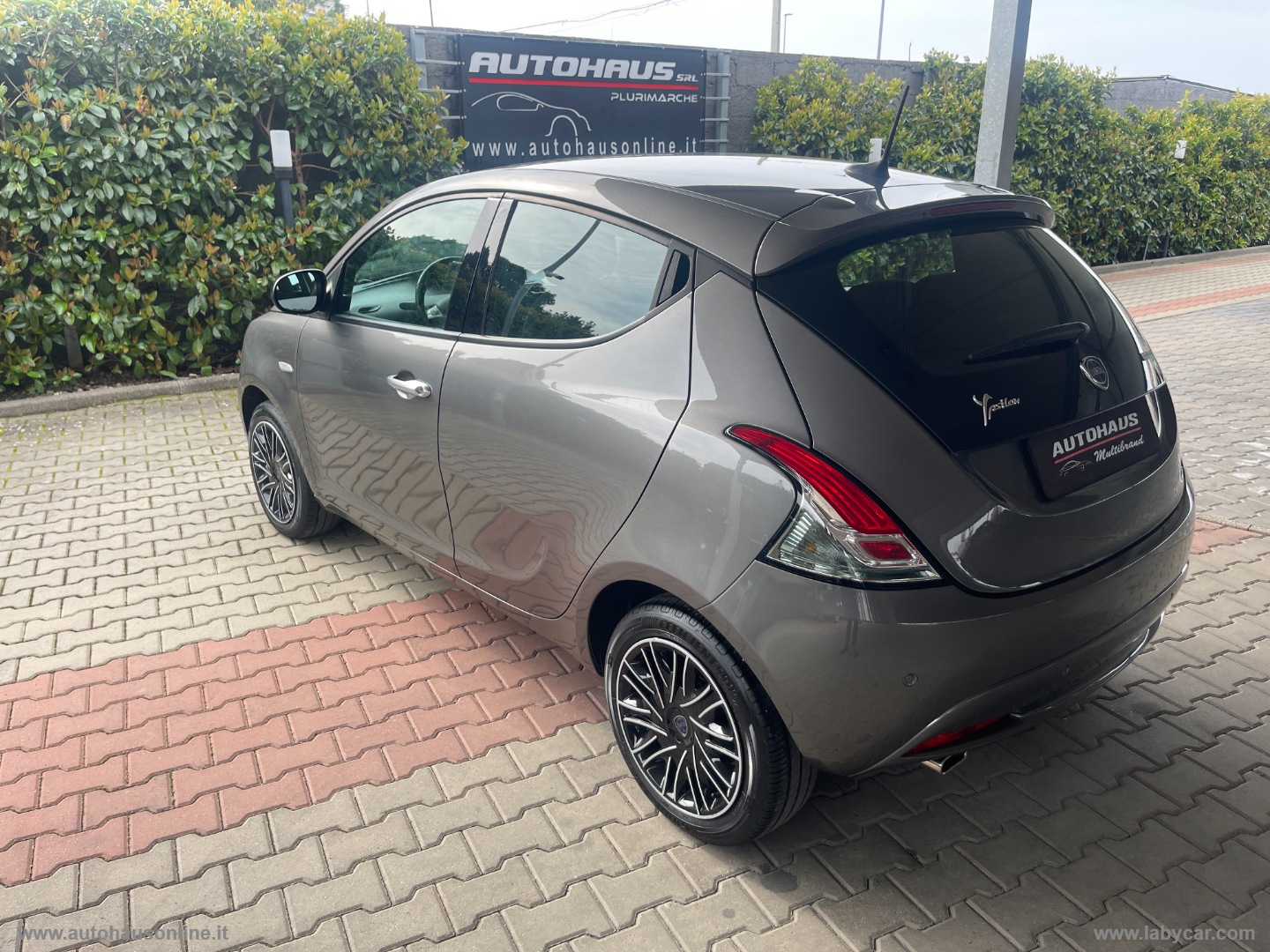 Ypsilon 1.0 FireFly 5p.S&S Hybryd Gold - immagine 6