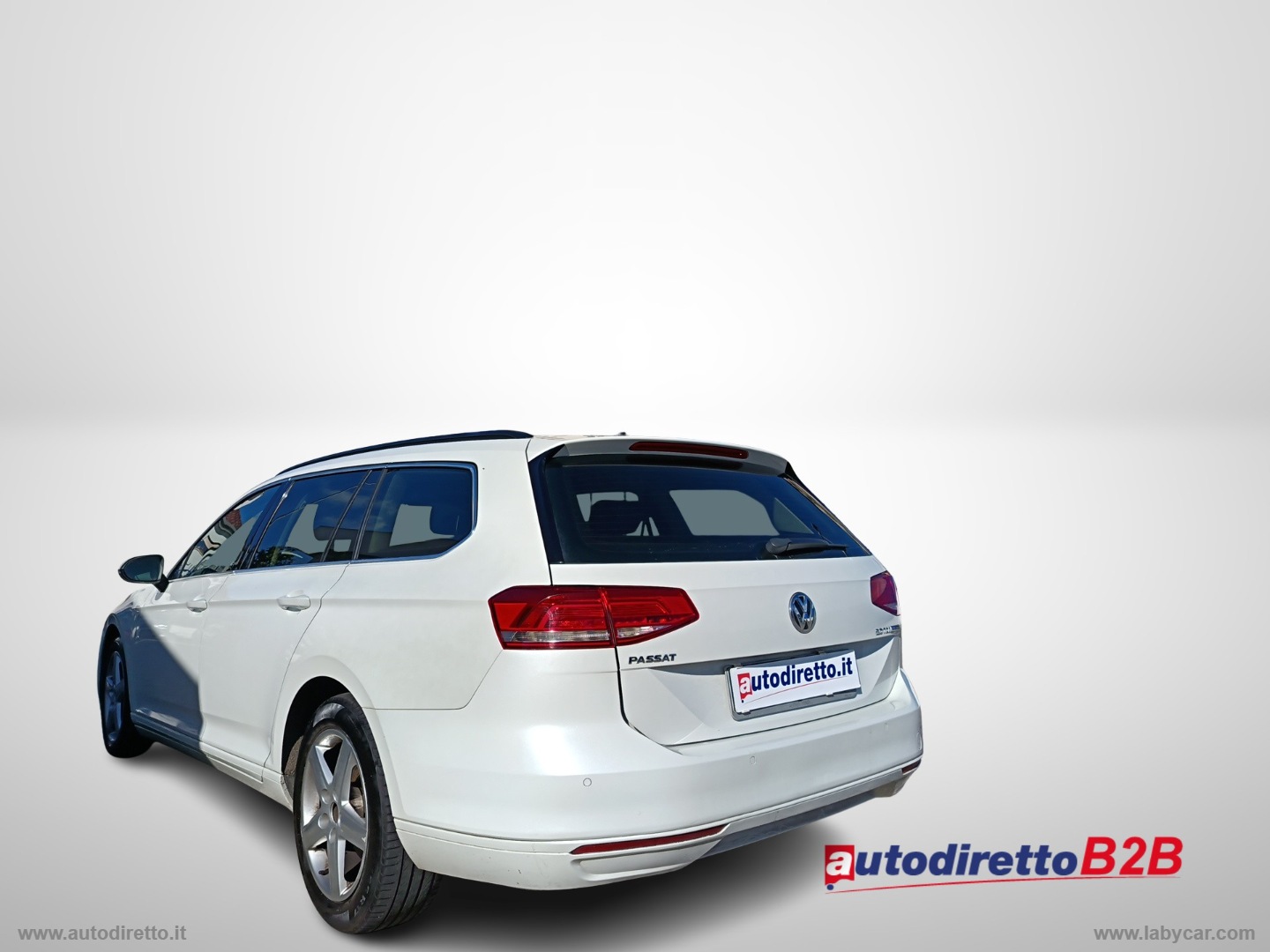Passat 2.0 TDI DSG Executive BMT - immagine 6
