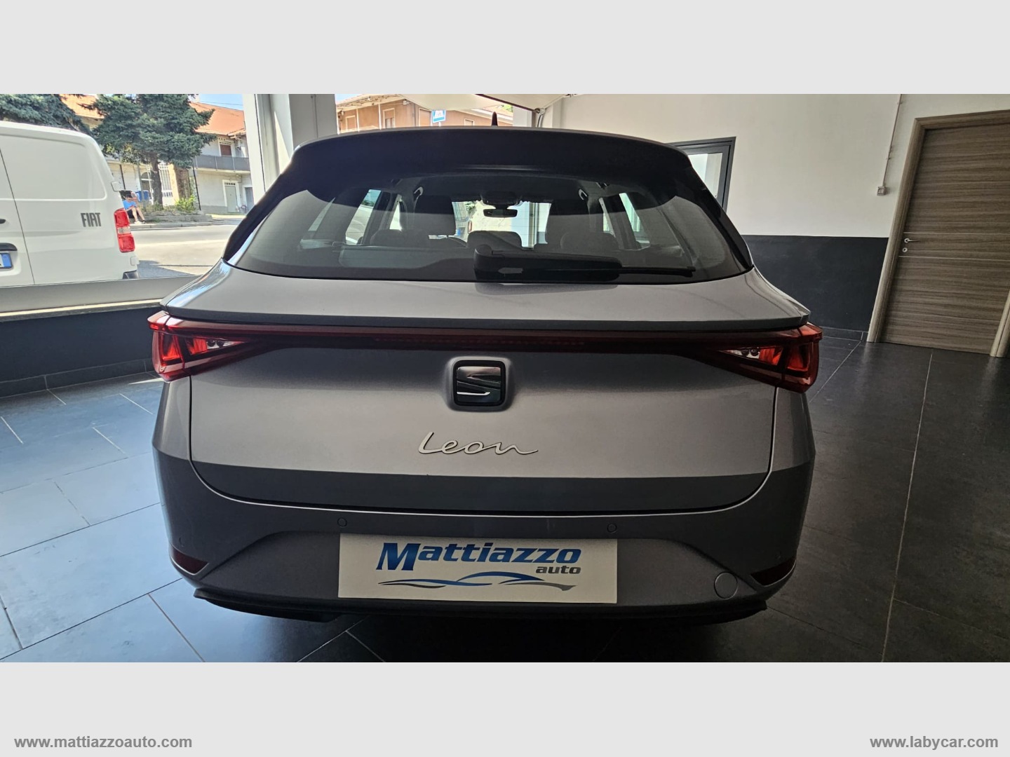 Leon ST 2.0 TDI 150CV DSG Business - immagine 6