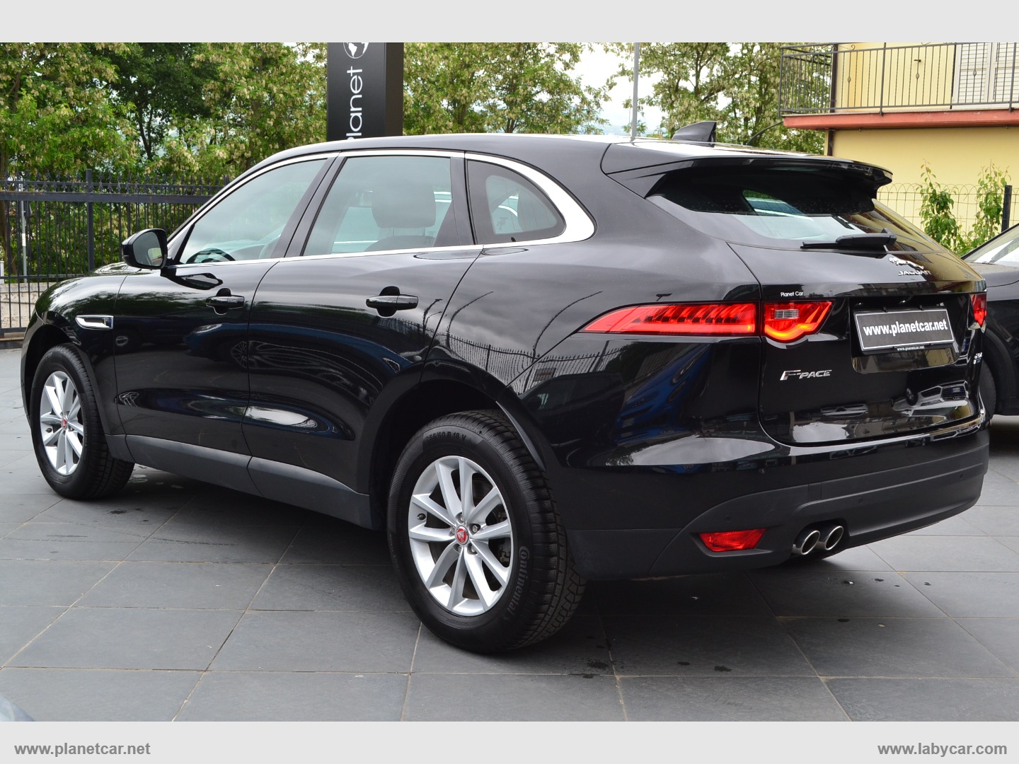 F-Pace 2.0 D 180 CV AWD aut. Prestige - immagine 6