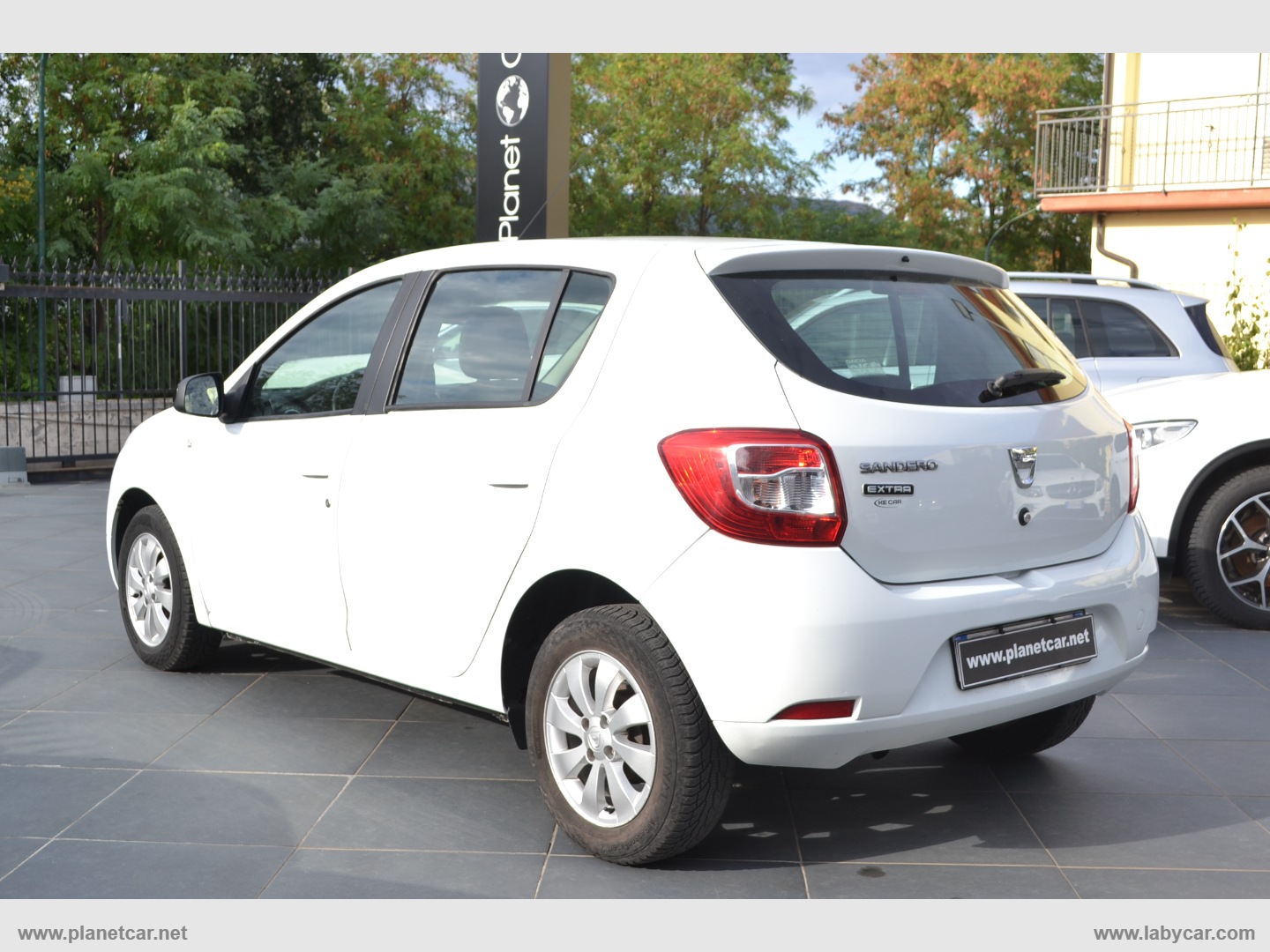 Sandero 1.2 GPL 75 CV Extra - immagine 6