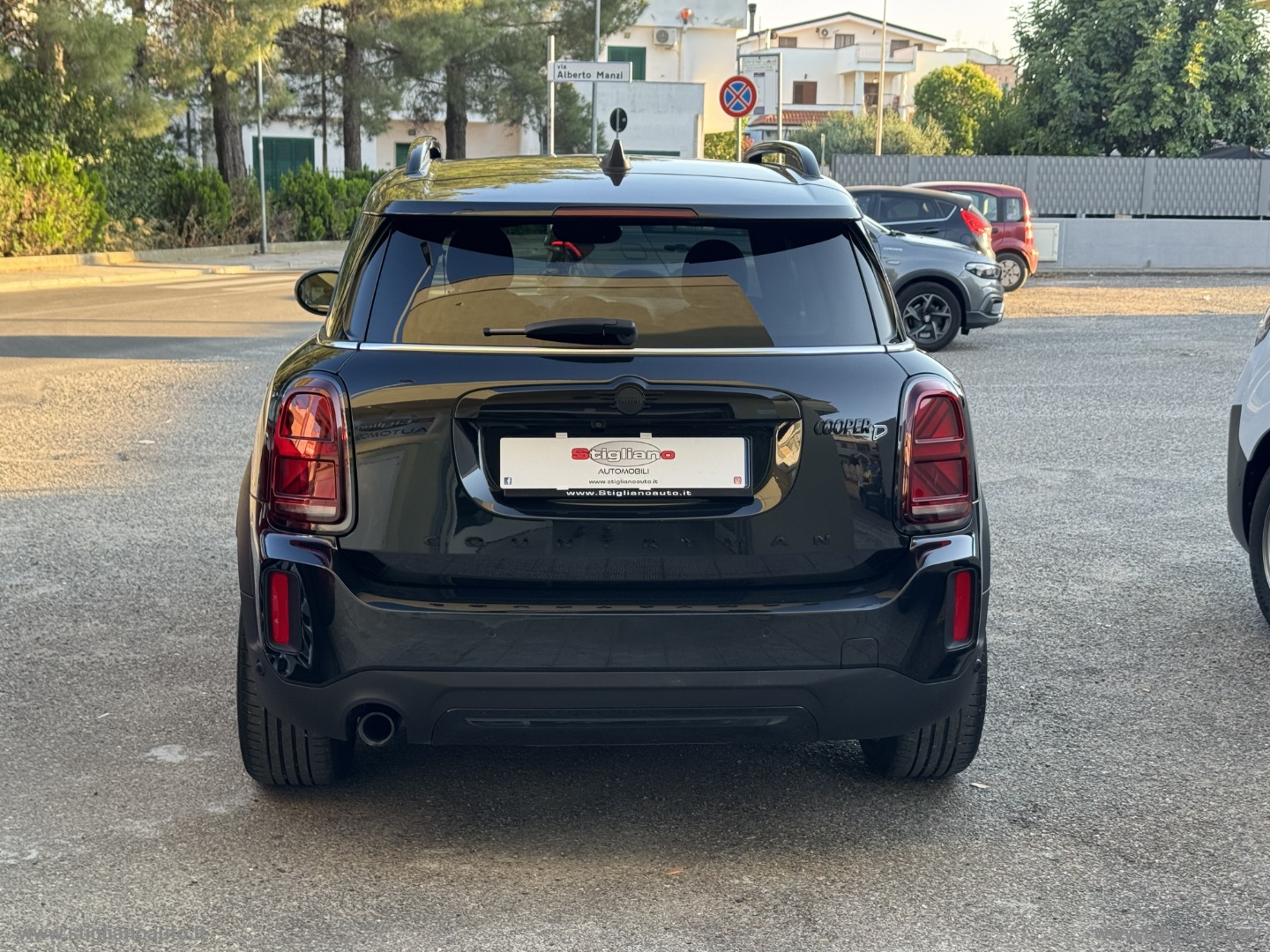 Mini Cooper D Essential Countryman - immagine 6