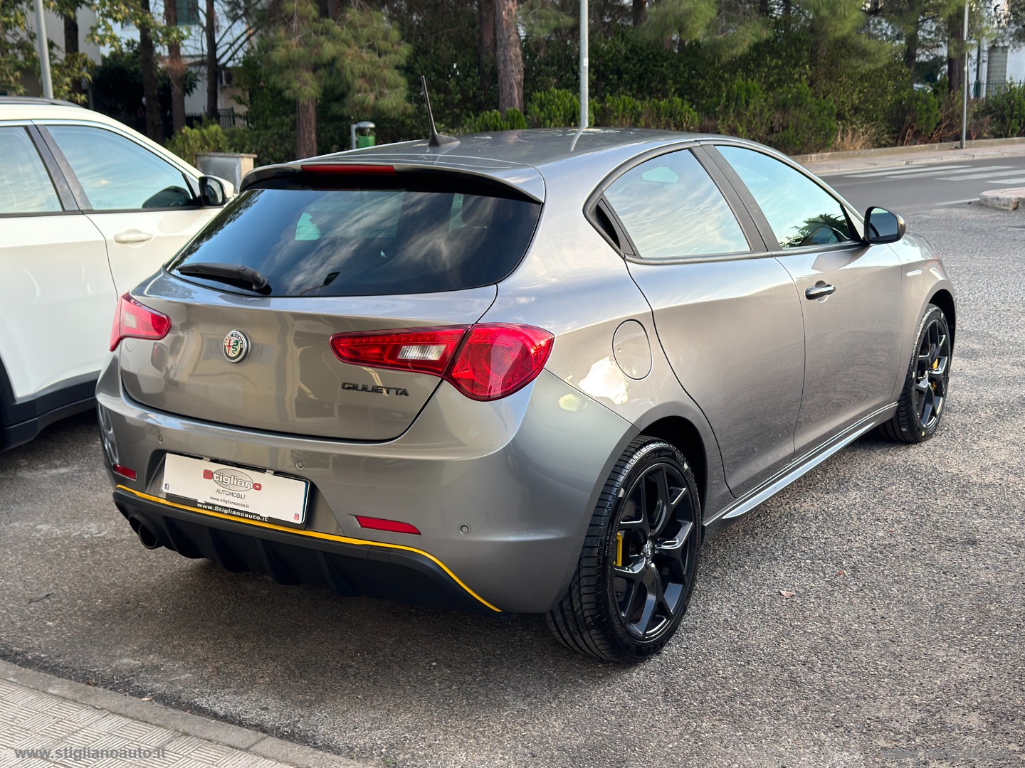 Giulietta 1.6 JTDm 120 CV Carb. Ed - immagine 6