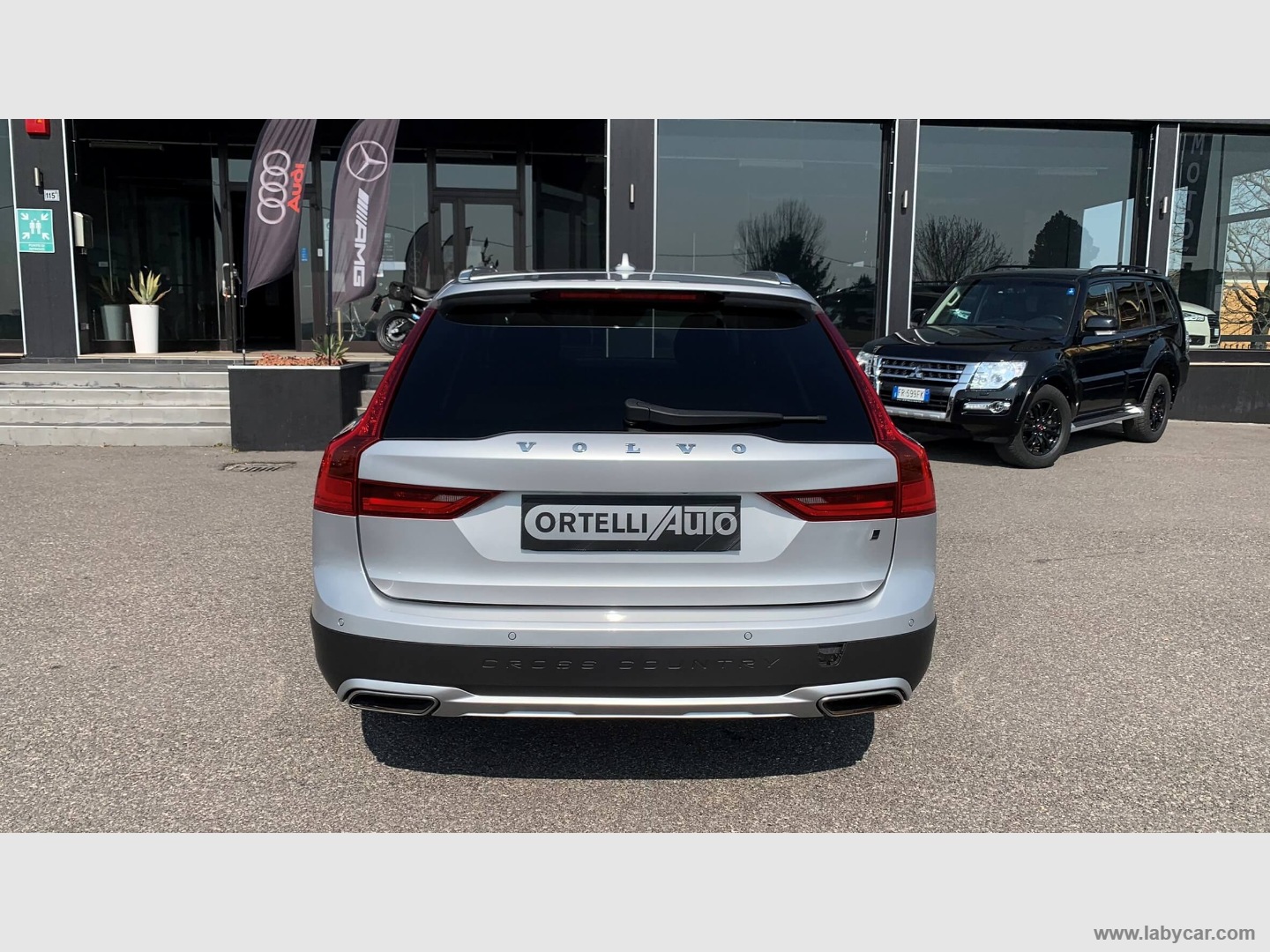 V90 Cross Country D4 AWD Geartronic Pro GANCIO TRAINO I.V.A. - immagine 6