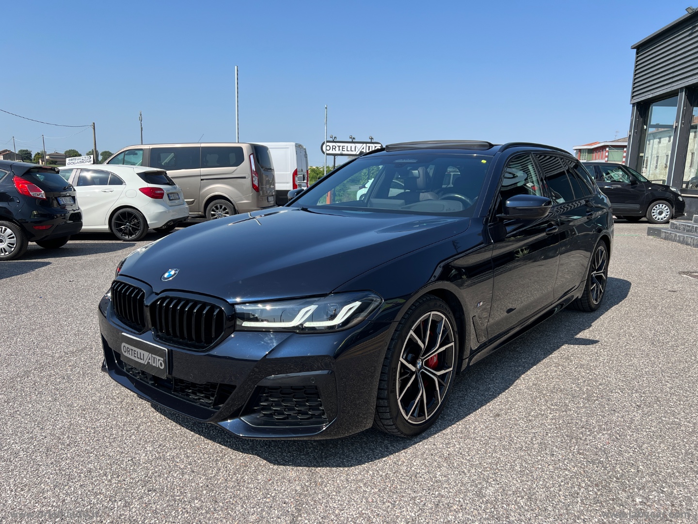530d 48V xDrive Touring Msport M SHADOW LINE+TETTO APR. - immagine 6