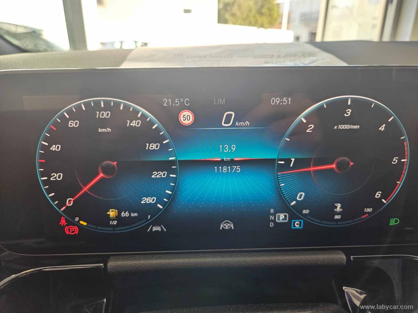 GLA 200 d Automatic 4Matic Sport - immagine 6
