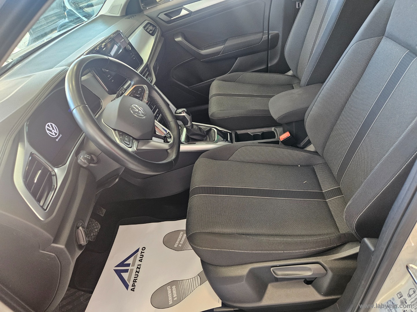 T-Roc 2.0 TDI SCR 150 CV DSG Life - immagine 6