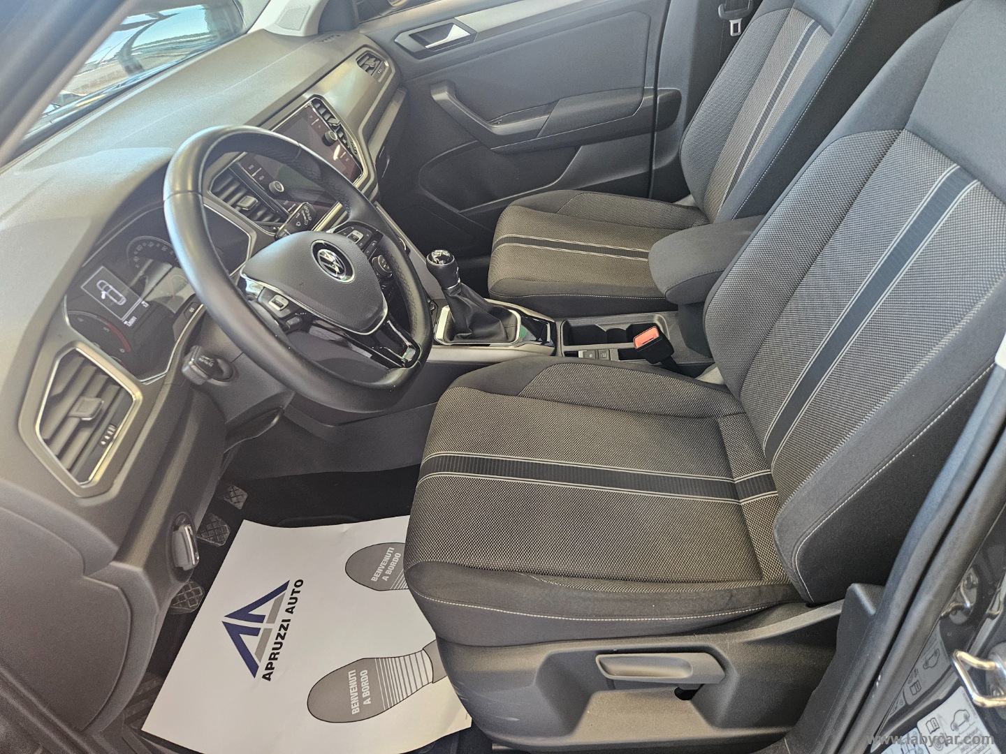 T-Roc 2.0 TDI SCR Style - immagine 6