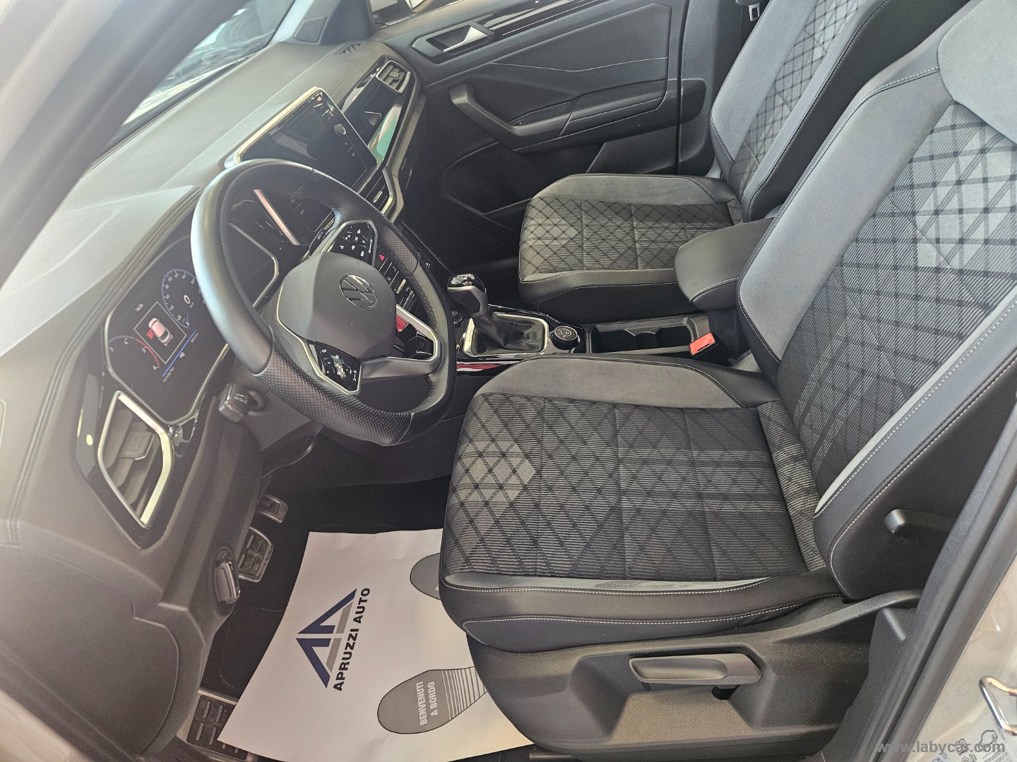T-Roc 2.0 TDI SCR 150CV DSG 4MOT. R-Line - immagine 6