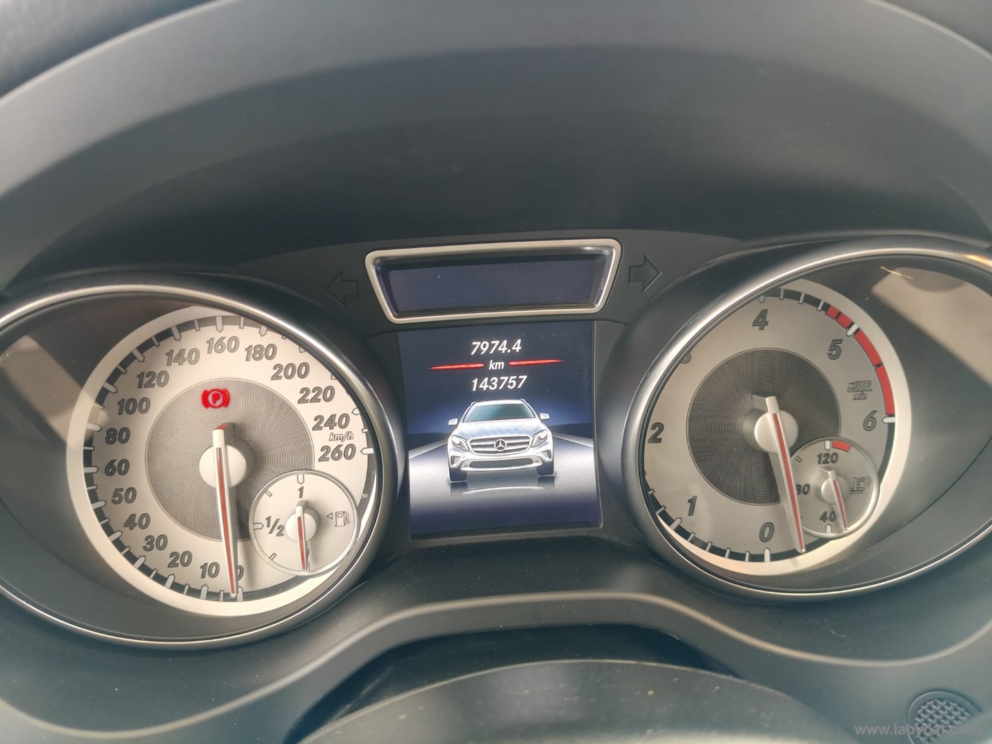GLA 180 d Sport - immagine 6