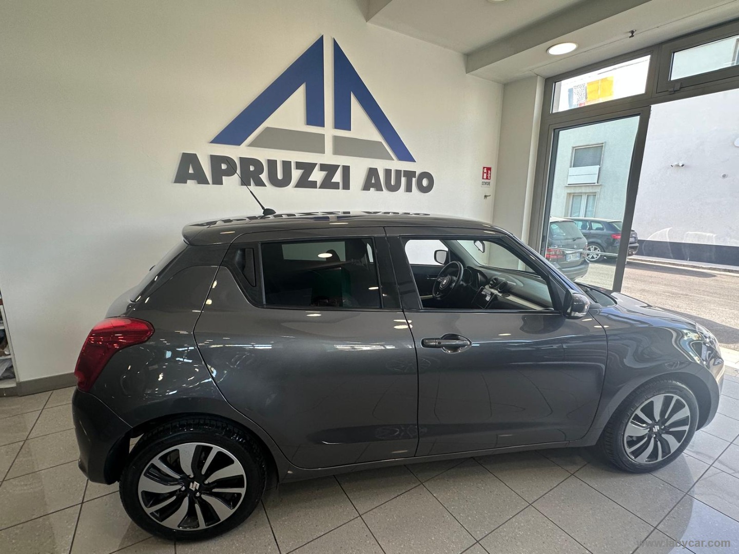 Swift 1.2 Hybrid Top - immagine 6