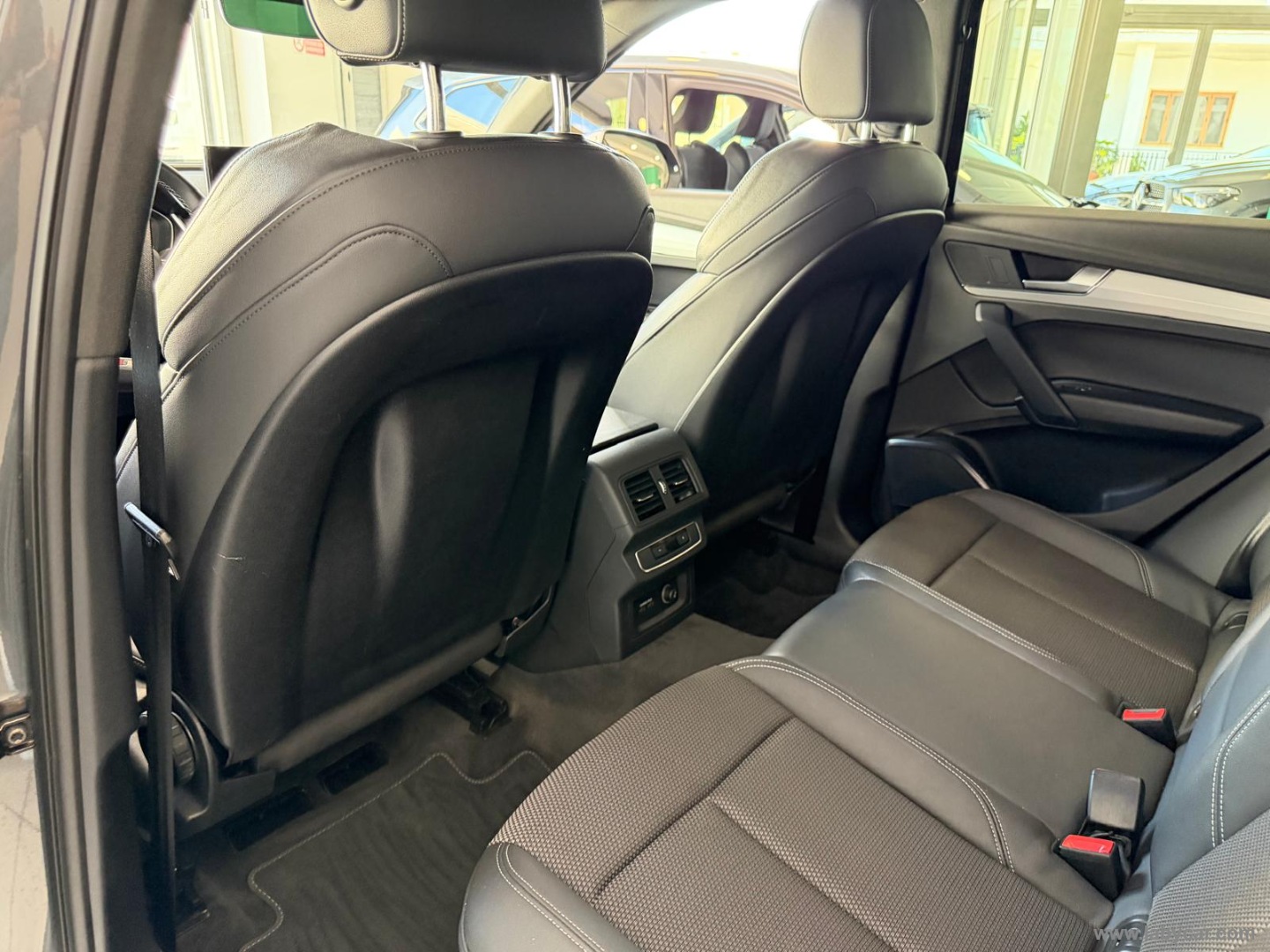 Q5 40 TDI 204CV qu. S tr. S line - immagine 6