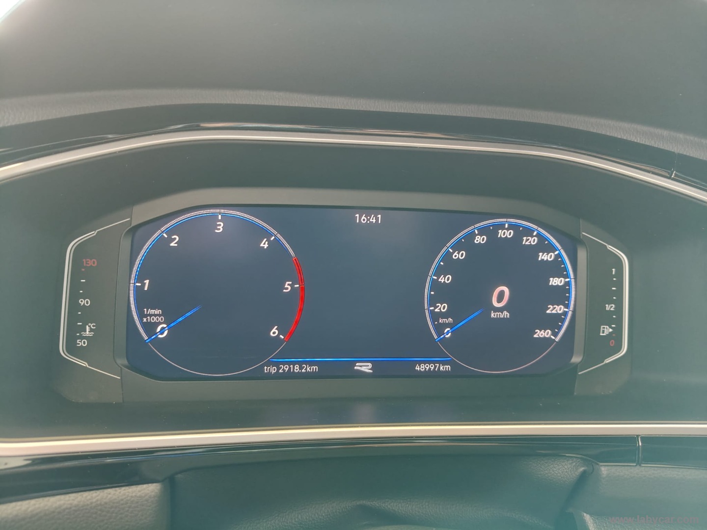 T-Roc 2.0 TDI SCR 150 CV DSG R-Line - immagine 6