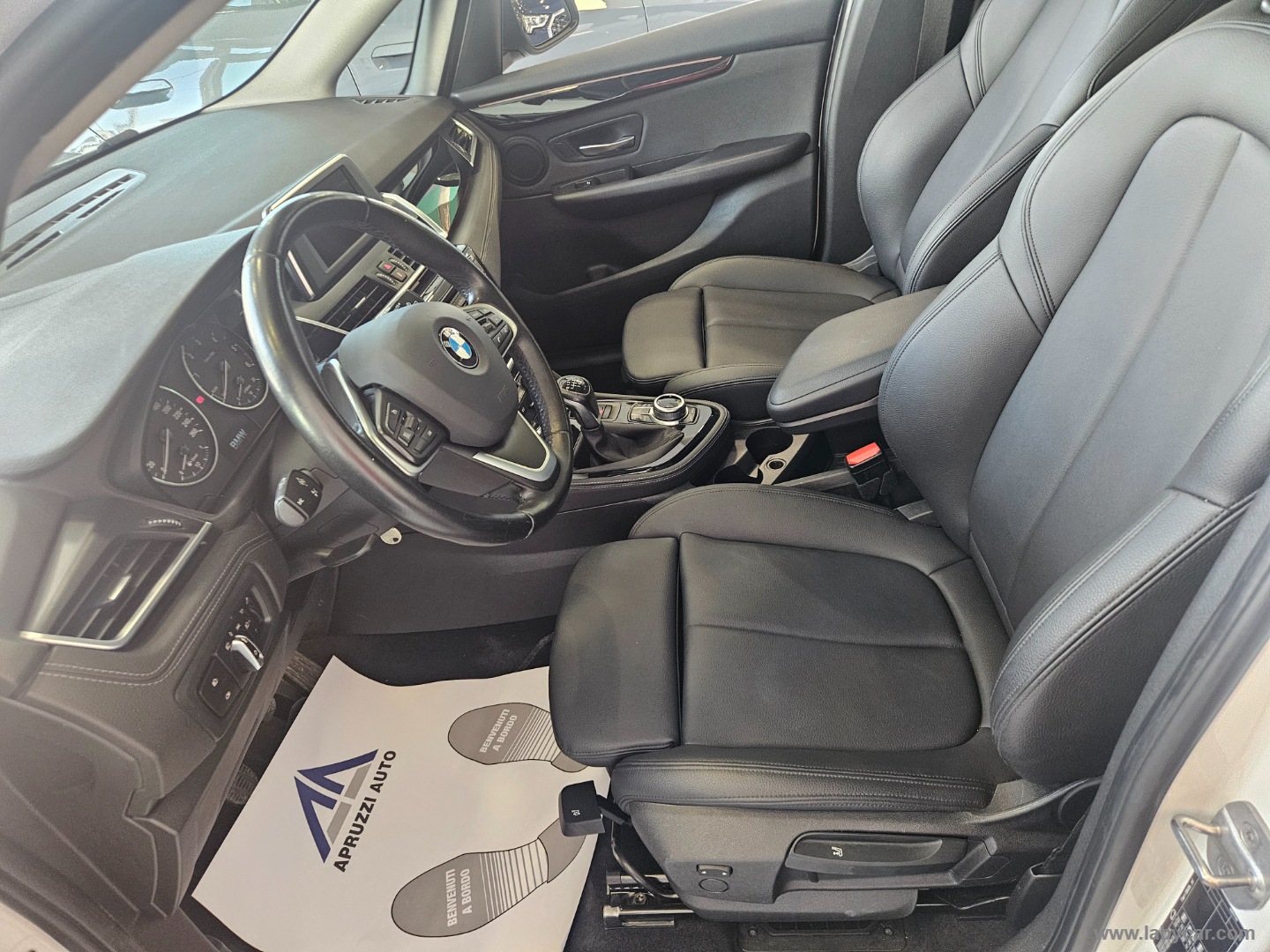 218d Active Tourer Sport - immagine 6