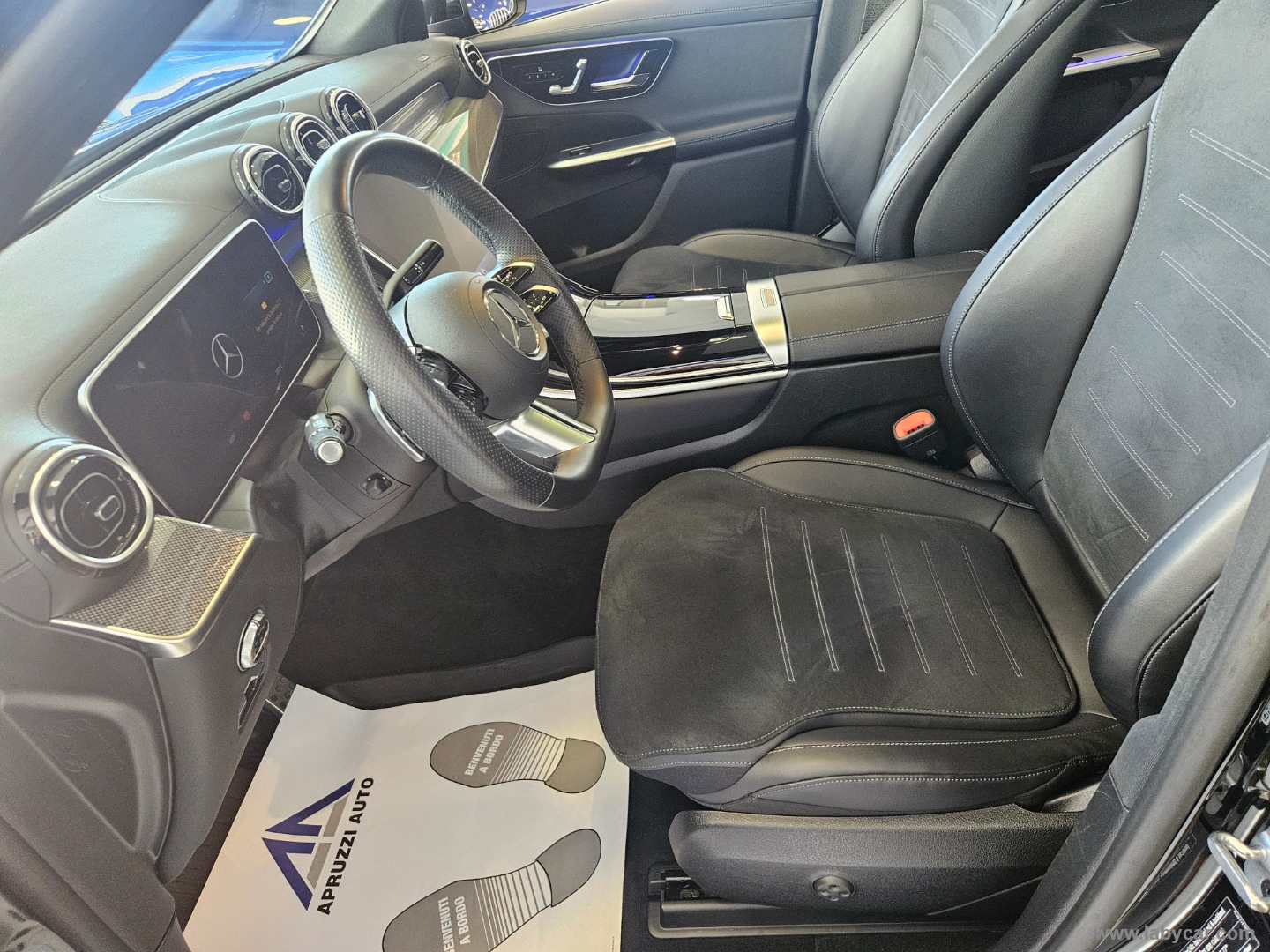 GLC 220 d 4Matic AMG Line Premium - immagine 6