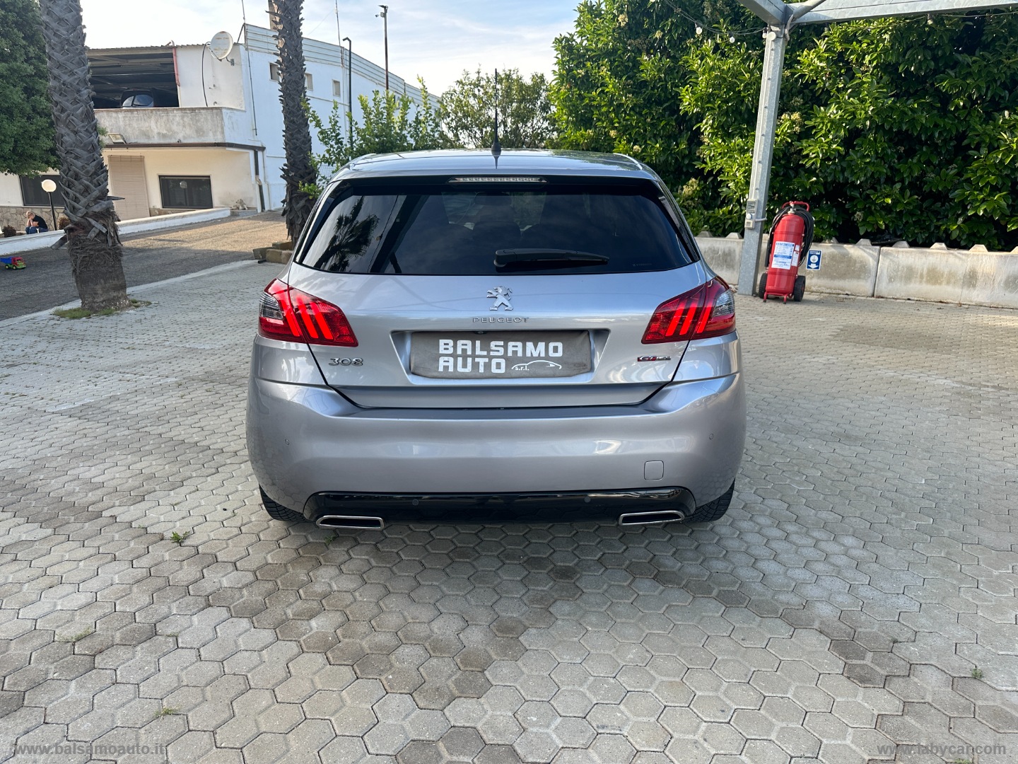 308 BlueHDi 130 S&S EAT8 GT Line - immagine 6