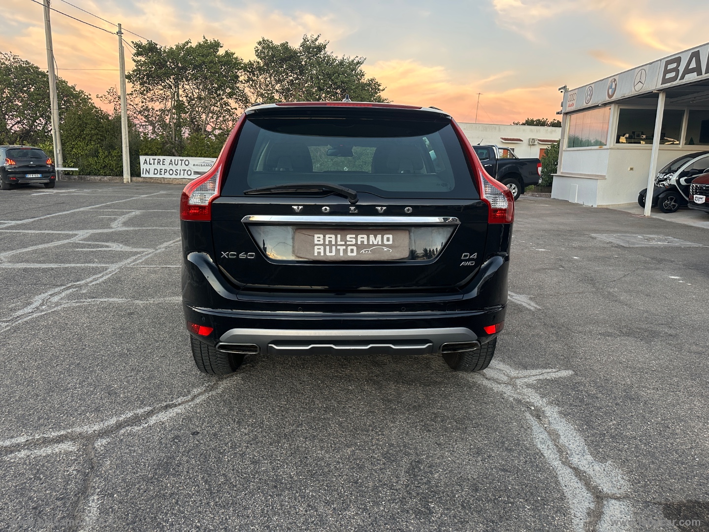 XC60 AWD 2.4D Momentum - immagine 6