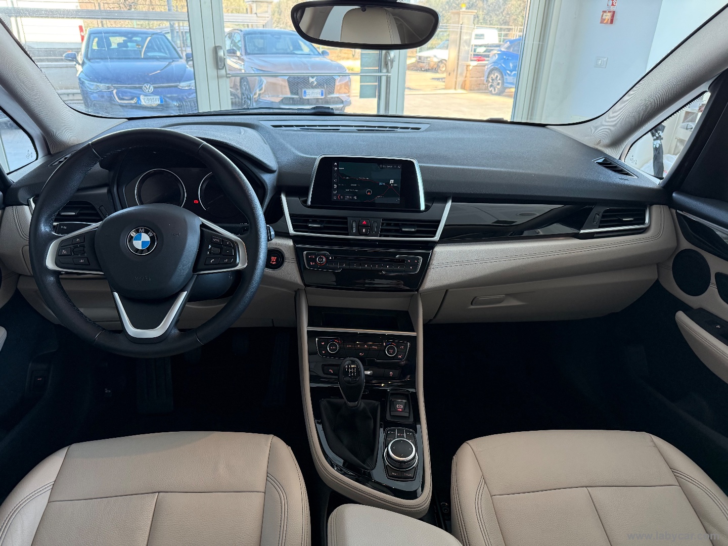 218d Active Tourer Luxury - immagine 6