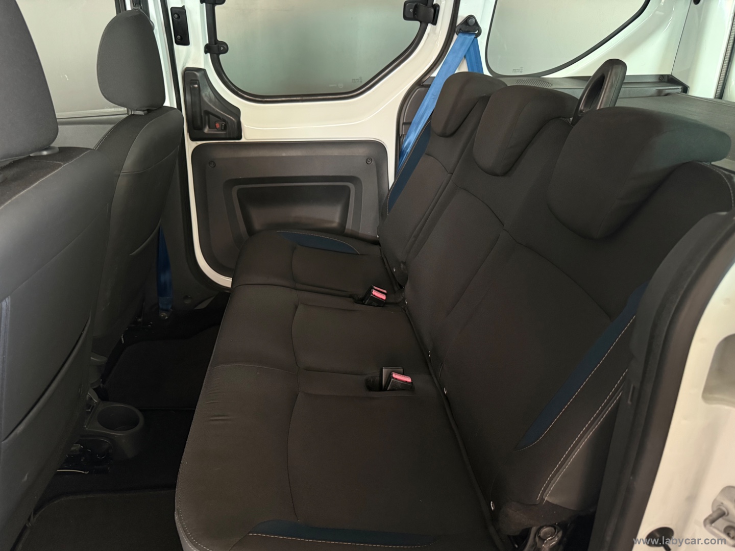 Dokker 1.6 8V 100 CV S&S La Gaz. dello Sport - immagine 6
