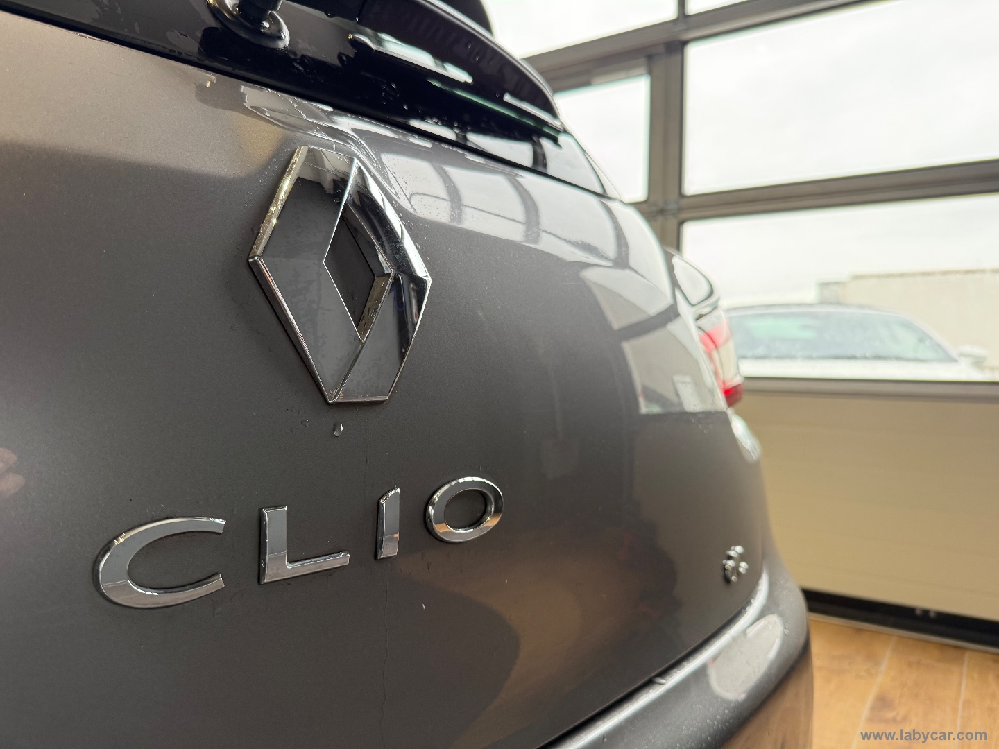 Clio 1.5 dCi 8V 75 CV 5p. Wave - immagine 6