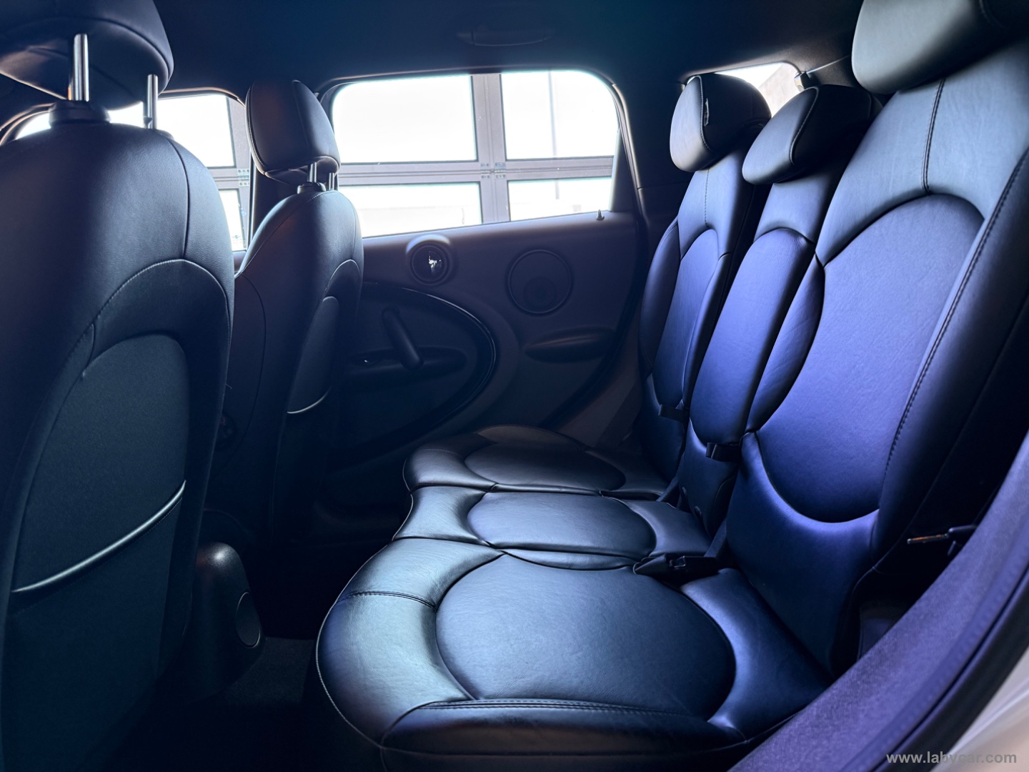 Mini One Countryman - immagine 6