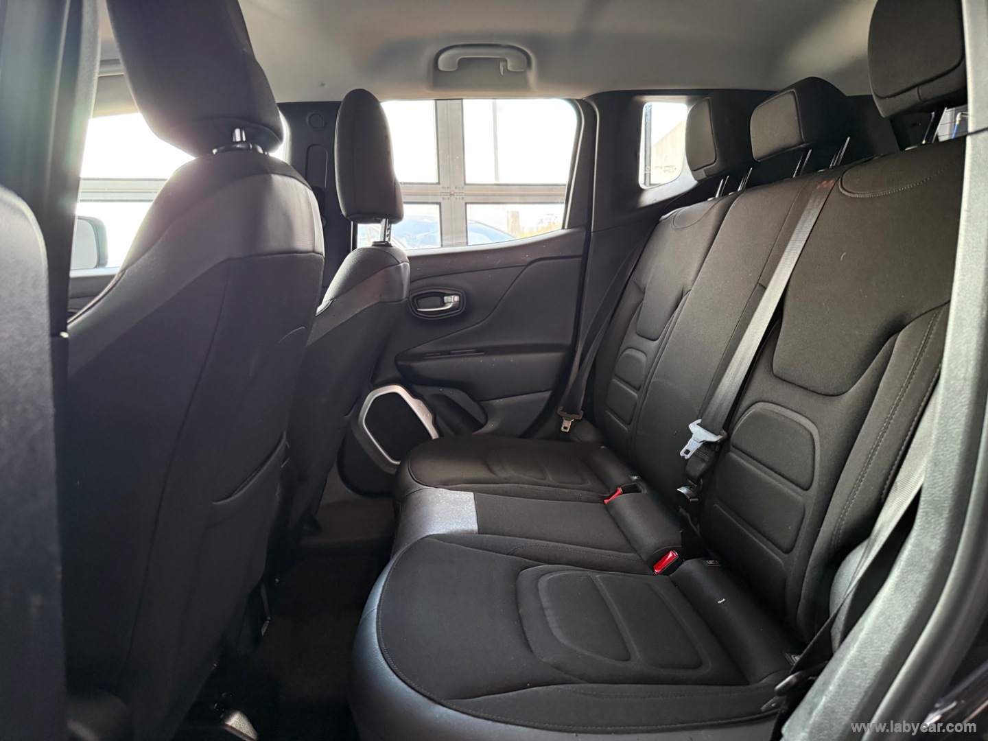 Renegade 1.6 Mjt 120CV Limited - immagine 6