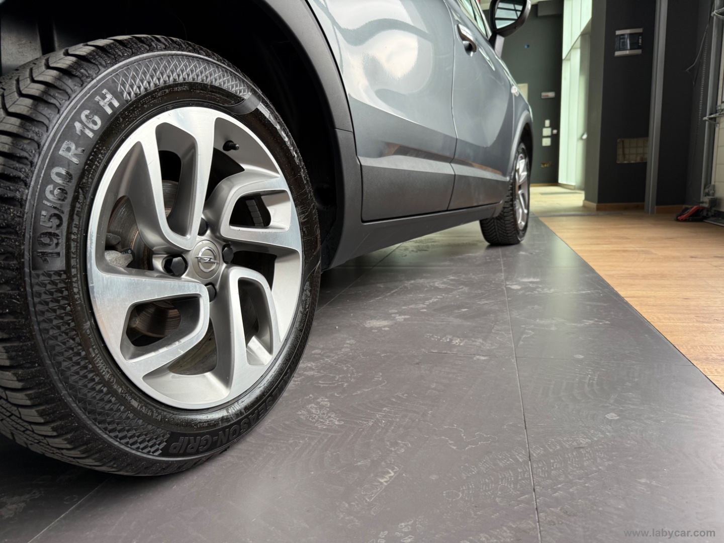 Crossland X 1.6 ECOTEC D 8V S&S Innov. - immagine 6