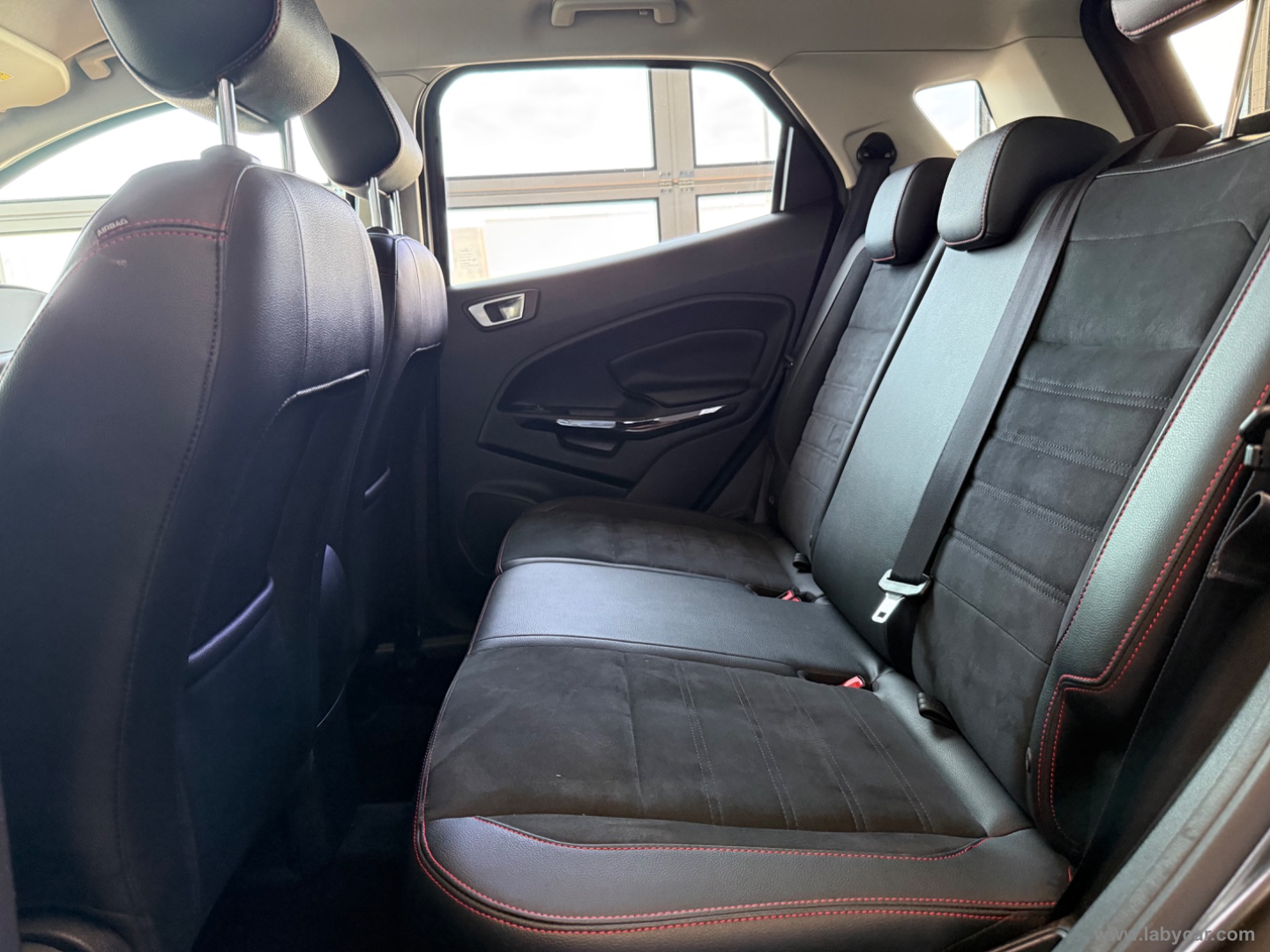 EcoSport 1.0 EcoBoost 100 CV ST-Line - immagine 6